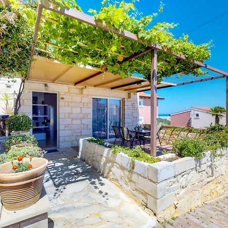 빌라 Lofos Village Chania *